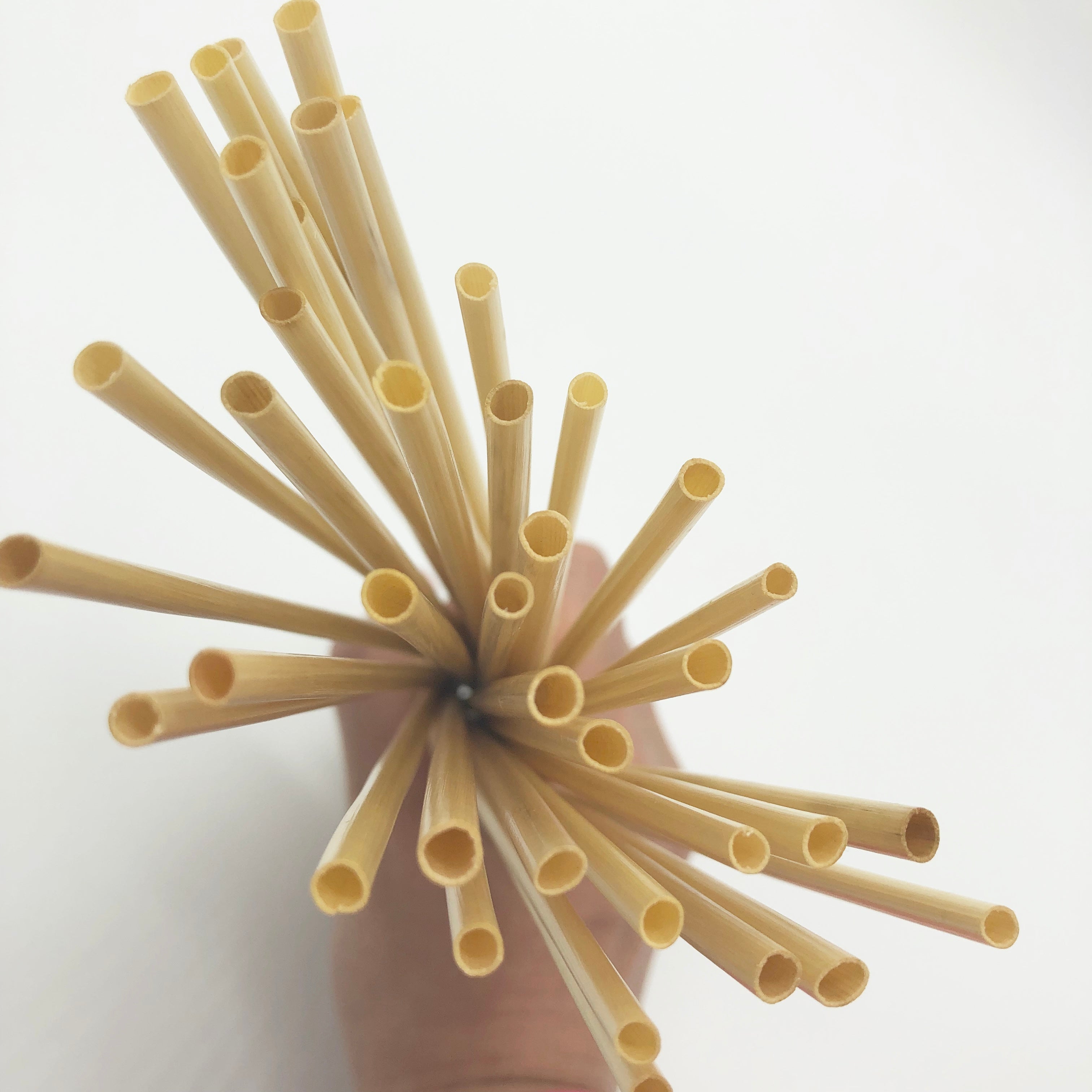 What are wheat straws made of?