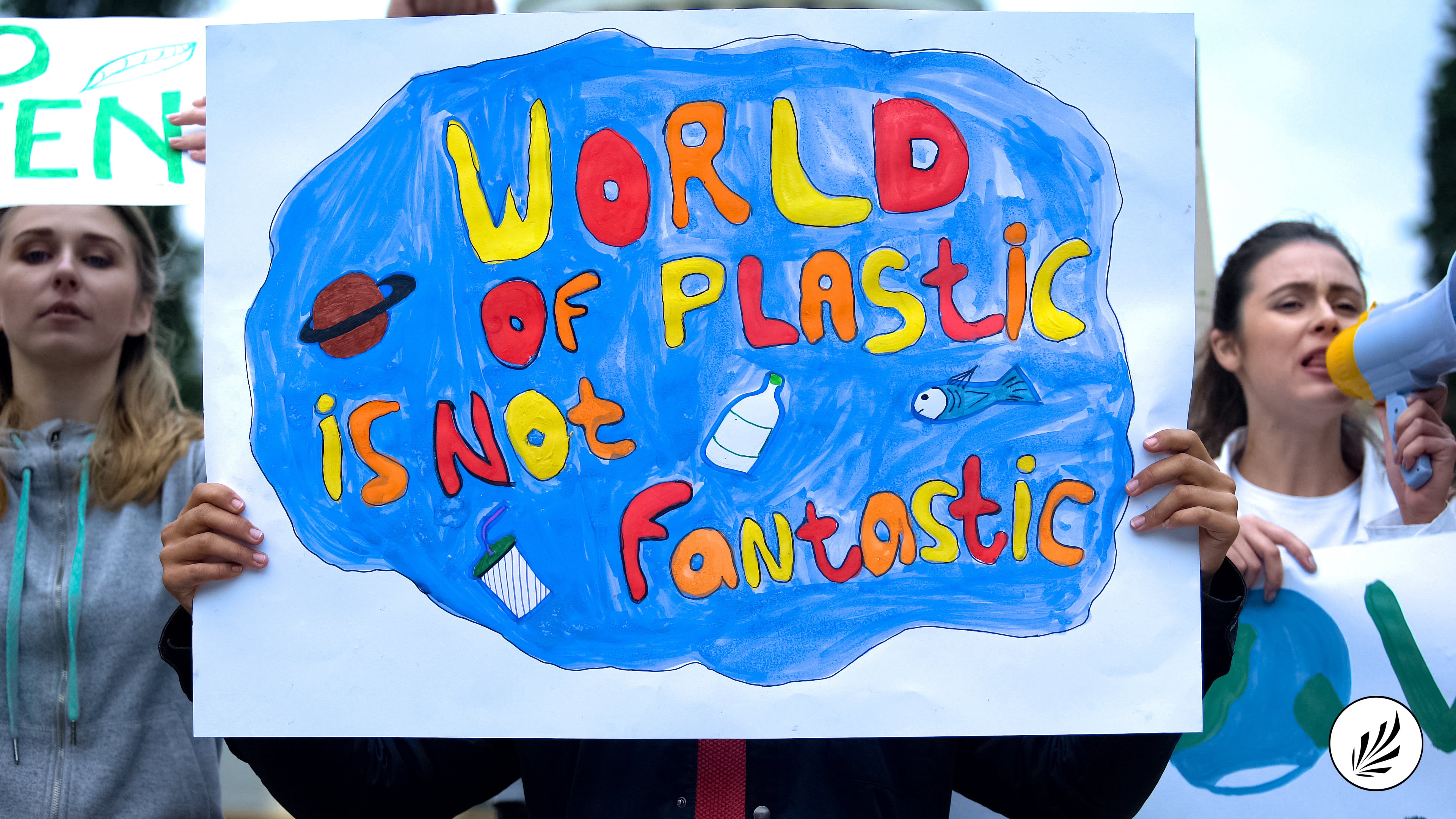World-Of-Plastic-Is-Not-Fantastic-Petition-Sign-Plastic-Pollution