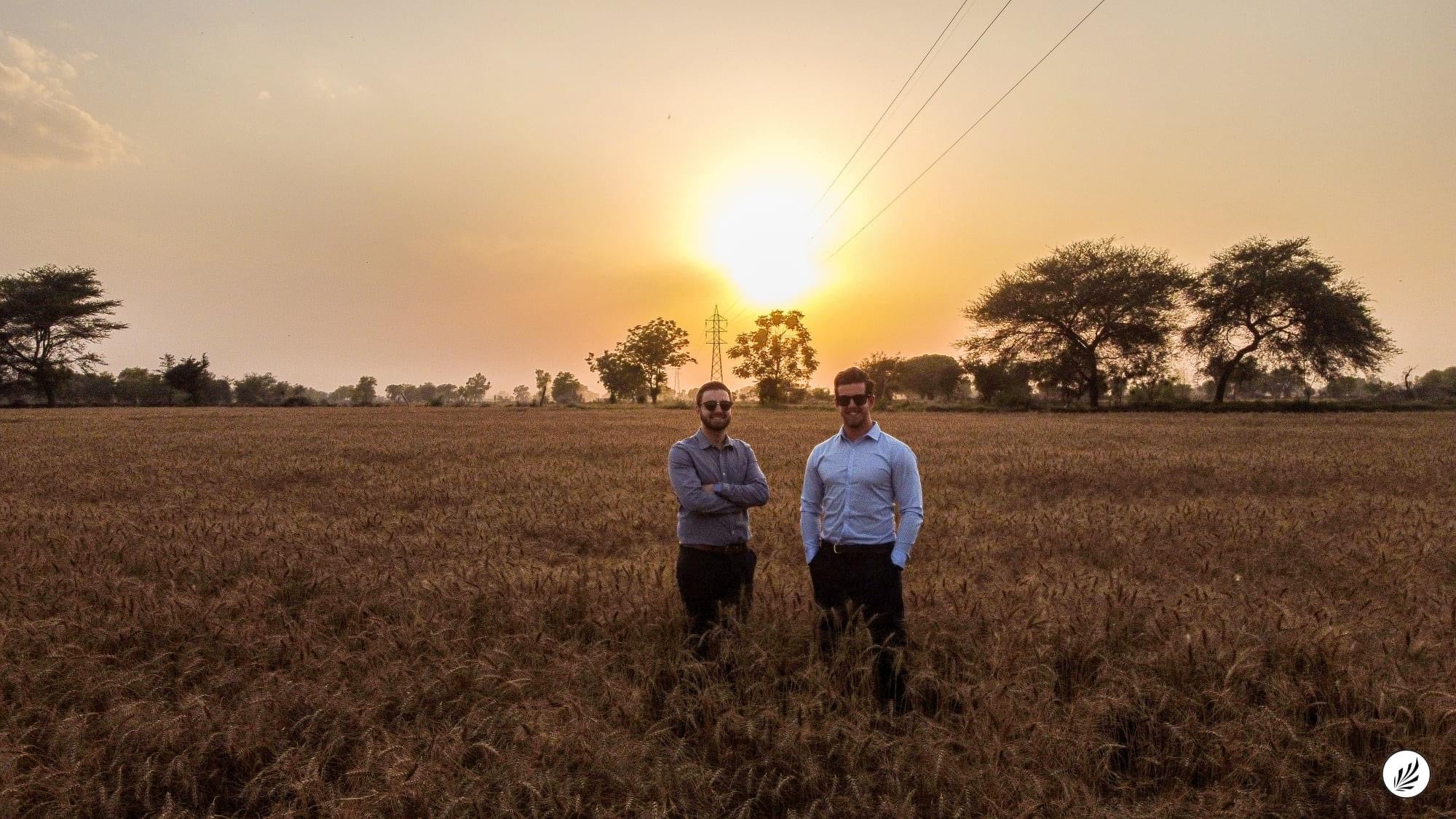 Men with a mission: Picking up tons of residual wheat waste in India